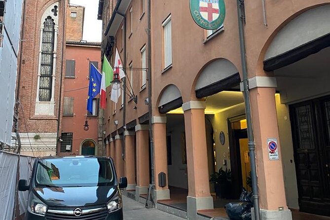 Food Valley: Parmesan, Prosciutto, Balsamic,Wine,Ferrari Day Tour - Ferrari Museum in Maranello changes the rhythm