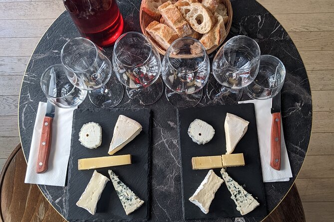 French Wine, Champagne And Cheese Tasting Paris SECRET WINE DOOR - Six cheeses and fresh bread make it a real afternoon stop