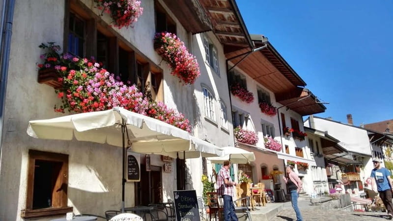 From Geneva: Gruyères Tour with Cheese & Chocolate Factories - Guides can shape the whole day