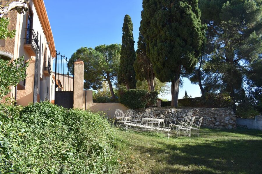From Valencia: Guided Cheese Factory Tour with Wine Tasting - Is $117 a fair price?
