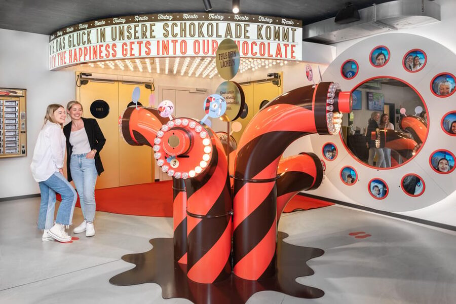 From Zurich: Chocolate and Cheese Tour in Appenzell - Appenzeller Schaukäserei: good samples, limited production viewing