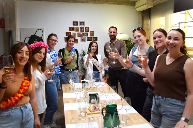 Gourmet Experience: Tasting of Spanish Cheese and Exclusive Wines - Four Spanish cheeses in one Madrid sitting