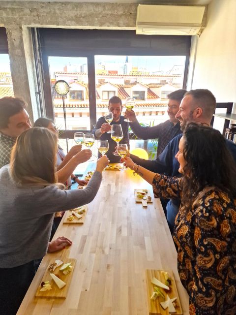 Gourmet Experience: Tasting of Spanish Cheeses and Wines - Four wines from four Spanish regions
