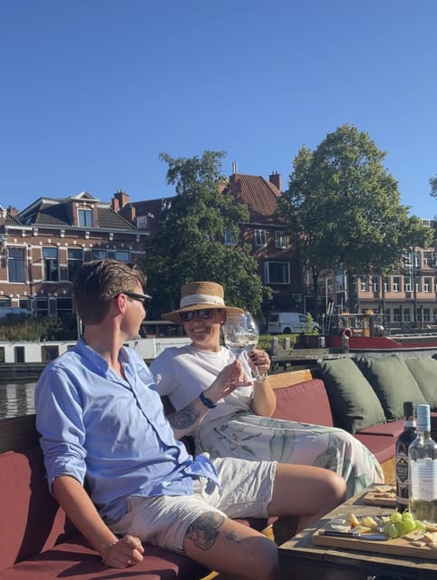 Groningen: Evening Cheese and Wine cruise - Starting at Het Verbindingskanaal and Central Station