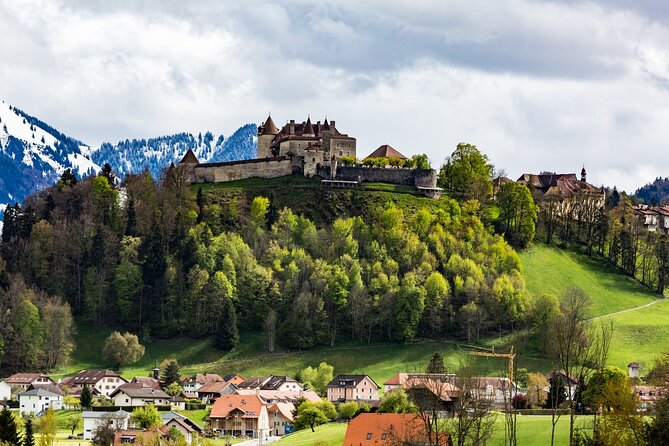 Gruyères, Cheese Factory & Maison Cailler Day Trip from Bern - Who should book this outing?