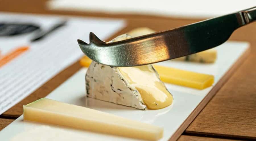 Hahndorf: Grunthal Gin, Beer, Wine, and Cheese Tasting - Hesketh wine and five cheeses