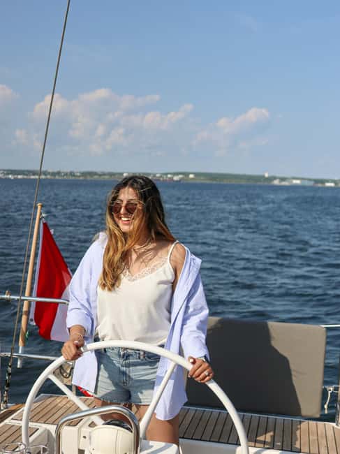 Halifax: Sunset Wine and Cheese Sailboat Cruise - Meeting the boat beside the Halifax Beer Garden