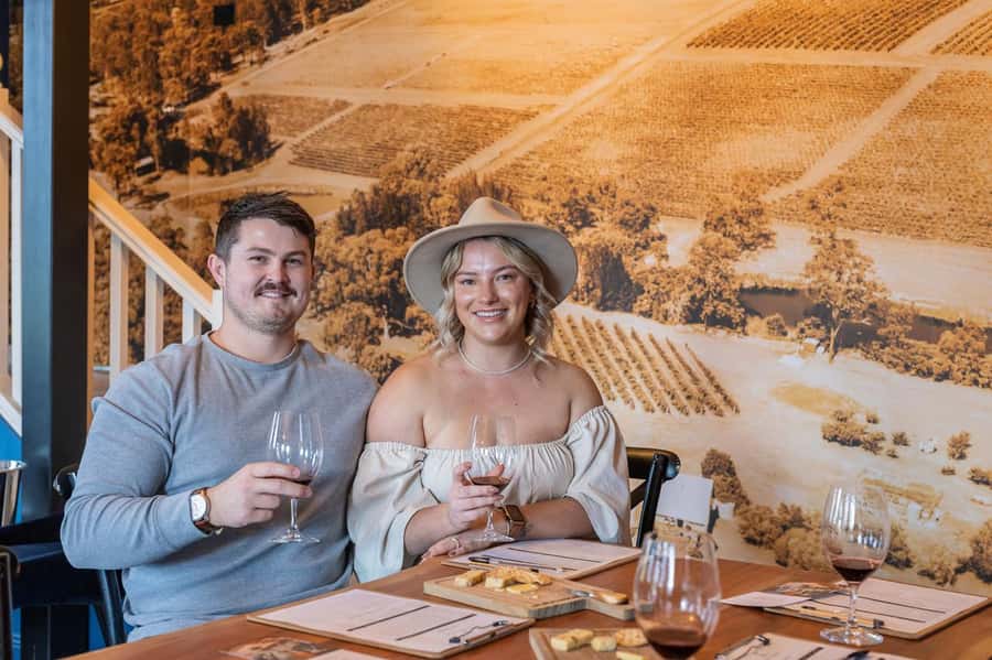 Hunter Valley: Wine and Cheese Tasting Experience - Pairing estate wines with Hunter Belle Cheese