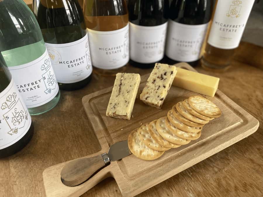 Hunter Valley: Wine and Cheese Tasting Experience - Starting at 614 Hermitage Road