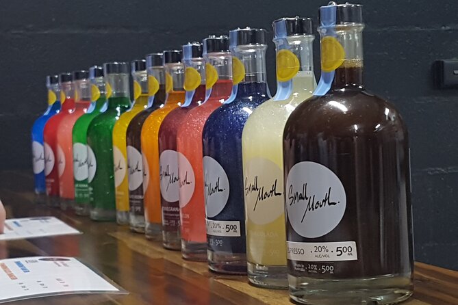 Hunter Valley Wine Tour + Lunch, Gin, Cheese, Choc from Newcastle - A relaxed lunch with wine or beer