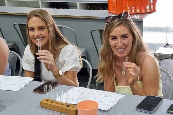 Hunter Valley Wine Tour + Lunch, Gin, Cheese, Choc from Newcastle - The 9:30 am start at Cameron Park