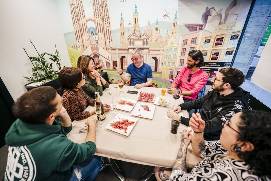 Jamón Experience Master Plus: Ham, Wine & Cheese Tasting - Cava, white wine, and red wine with the ham