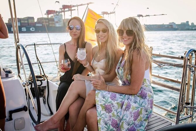 JFarwell Sunset Wine and Cheese Yacht Sailing - Booking Advice for a Better Evening