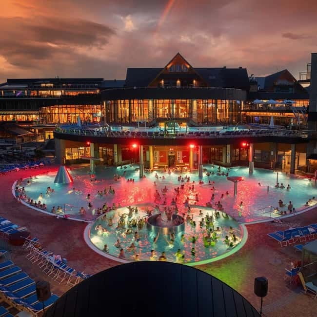 Krakow–Zakopane: Cable Car, Chocholow Baths, Cheese & Vodka - What to pack for this particular day