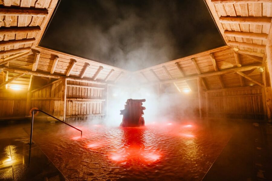 Krakow: Zakopane Cable Car, Vodka, Cheese & Hot Springs Tour - Chochołów and the taste of Podhale