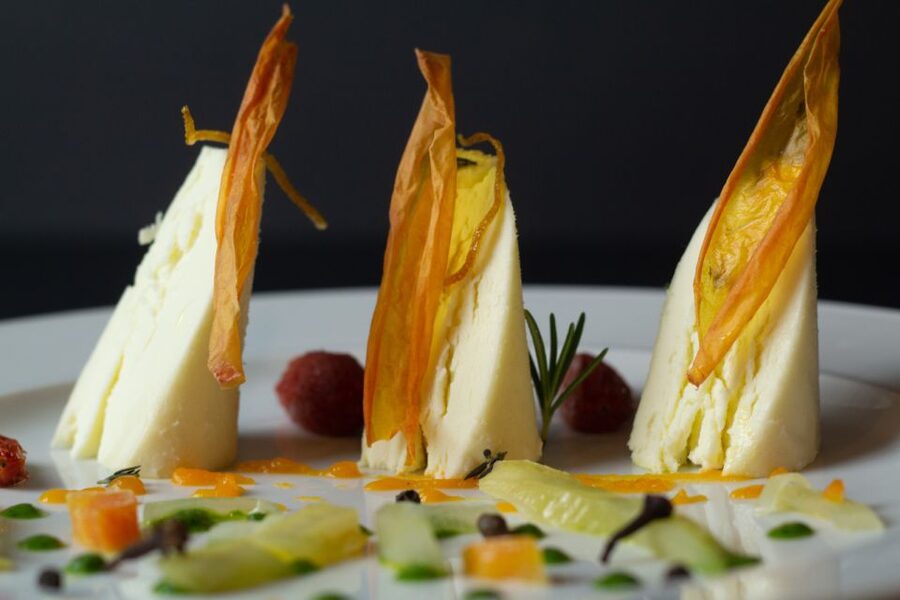 Lake Como: Cheese Factory Tour and Tasting in Valsassina - Who will enjoy this most