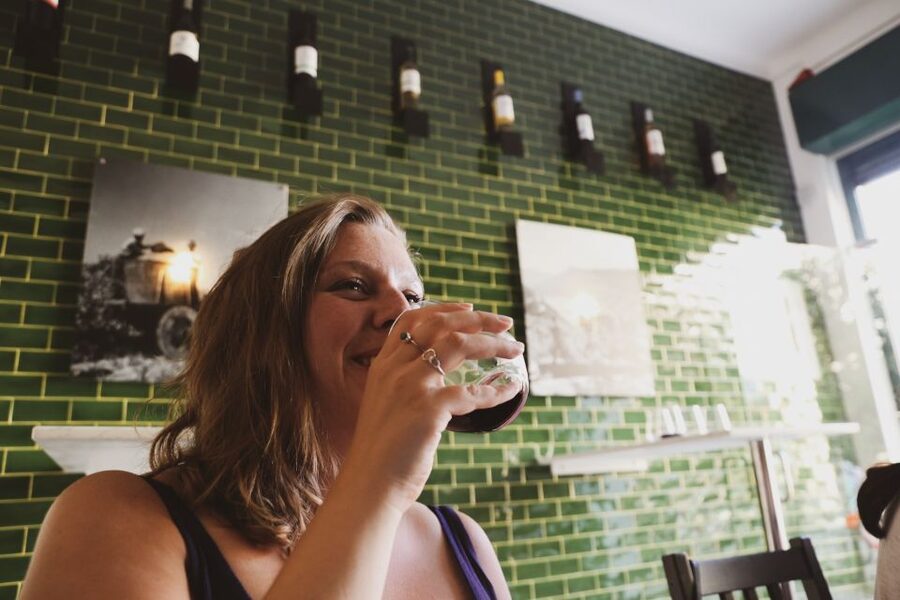 Lisbon: Portuguese Wine and Cheese Tasting with Lunch - What happens during the two-hour session