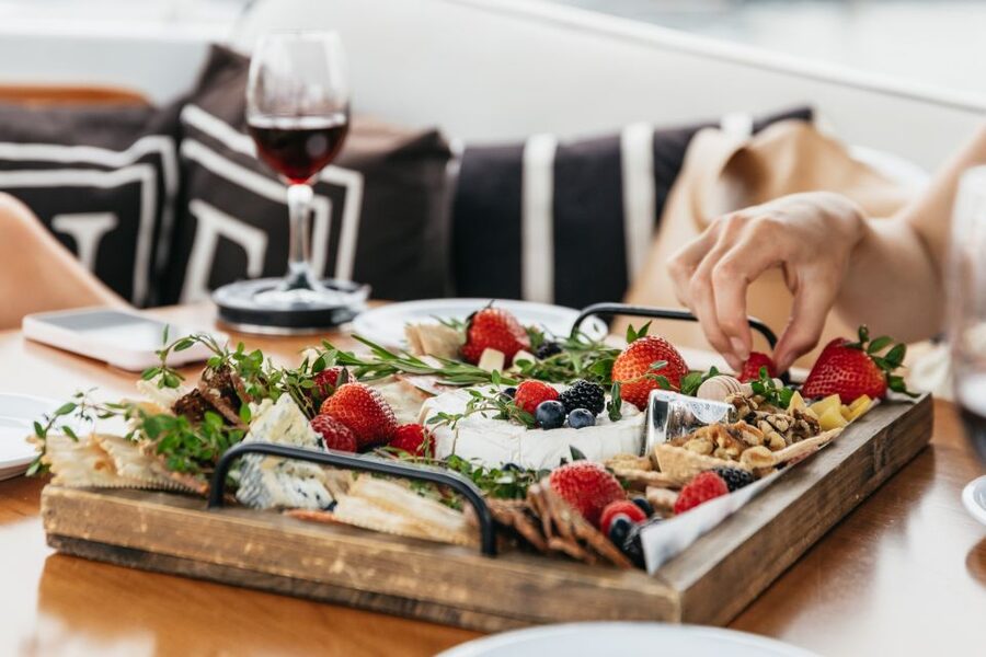 Los Angeles: Luxury Cruise with Wine, Cheese & Sea Lions - Wine, cheese, and an easy two-hour rhythm