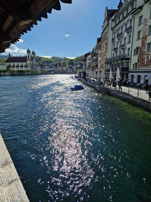 Lucerne: Private Chocolate and Cheese Tasting Walking Tour - Why the food half matters