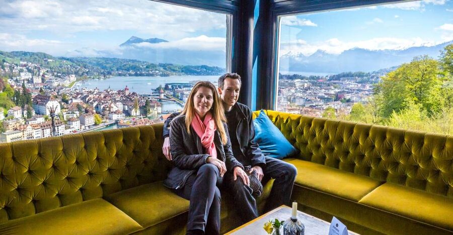 Lucerne: Walking and Boat Tour with Cheese & Wine Tasting - The Lion Monument and Lucerne’s quieter side