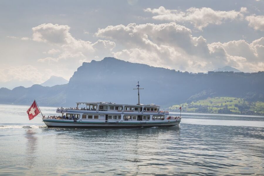 Lucerne: Walking and Boat Tour with Cheese & Wine Tasting - Musegg Wall and the best elevated views