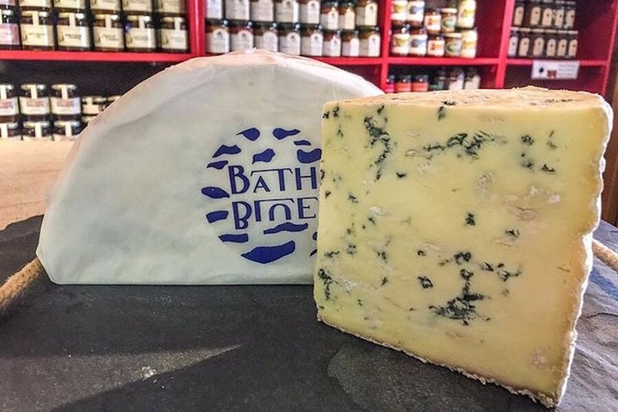 Manchester: Guided Cheese Crawl with Tastings - Wine, non-alcoholic drinks, and practical food details
