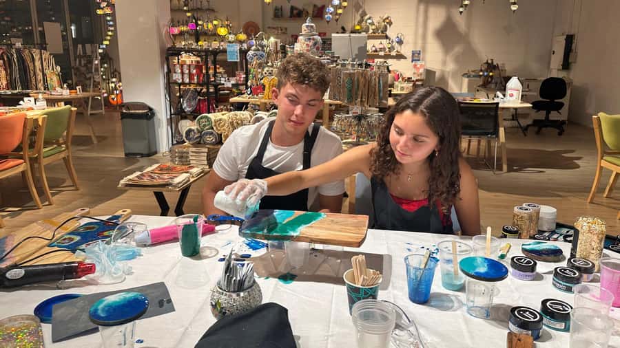Melbourne: Resin Art Classes - Cheeseboard & Coasters - Booking Flexibility and Practical Details