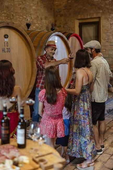 MONTALCINO : Wine Tasting with Tuscan Cold Cuts and Cheese - Why this Montalcino tasting works so well