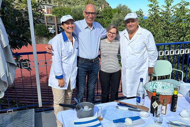 Mozzarella class & more in Sorrento - The lemon garden adds local flavor