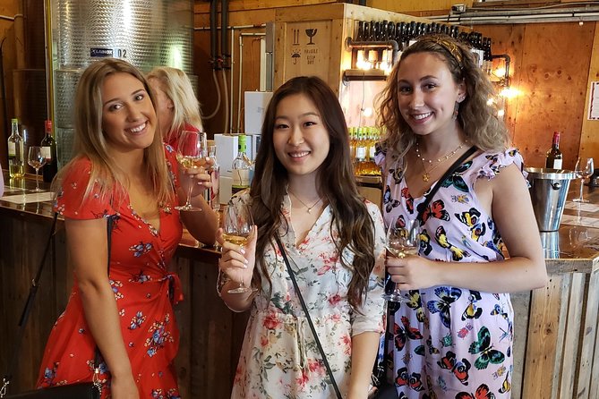 Niagara-on-the-Lake Wine Aft Tour with Cheese from Niagara Falls - Is the tour good value?
