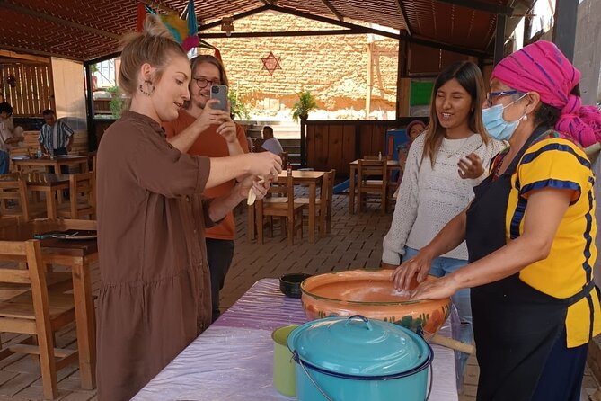 Oaxacan Cheese and Quesillo Workshop - Meeting at Carmen Alto at 9:30 a.m.