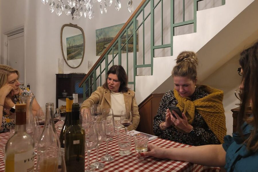 Palermo: 2-Hour Sicilian Cheese and Wine Tasting Tour - Six cheeses, from fresh to aged