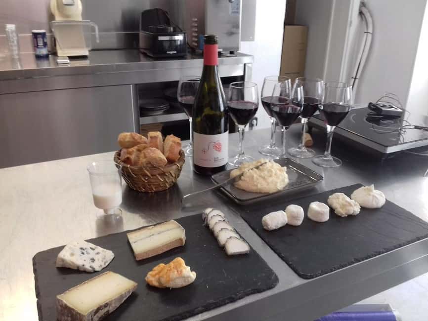 Paris: Butter and Cheesemaking Workshop - Who should book this class?