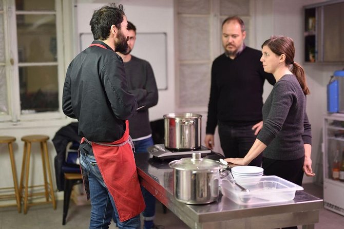 Paris Cheesemaking Workshop including Wine and Cheese Tasting with an Expert - Who should book this workshop