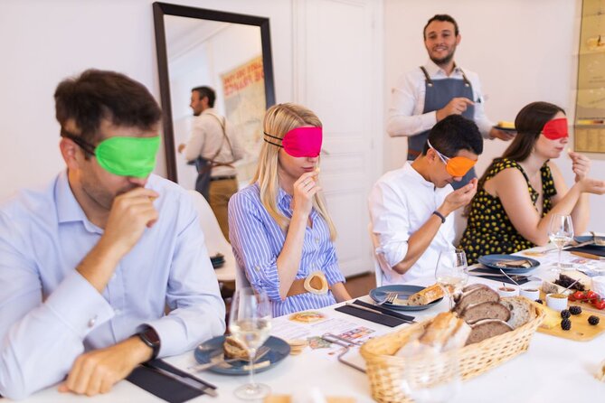 Paris Cheeses and Wines Tour de France with Tasty Games - Key points at a glance