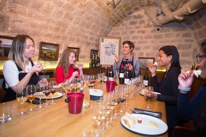 Paris - Ten Wines and Ten Cheeses Tasting in a Royal Cellar - A few honest drawbacks