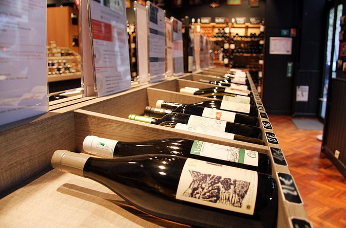 Paris Wine and Cheese Tastings Class near Le Marais - Why the small group changes the value