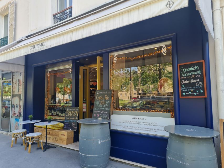 Paris: Wine & Cheese Tasting Master Class Near Eiffel Tower - Five Cheeses, French Bread, and the Logic of Pairing