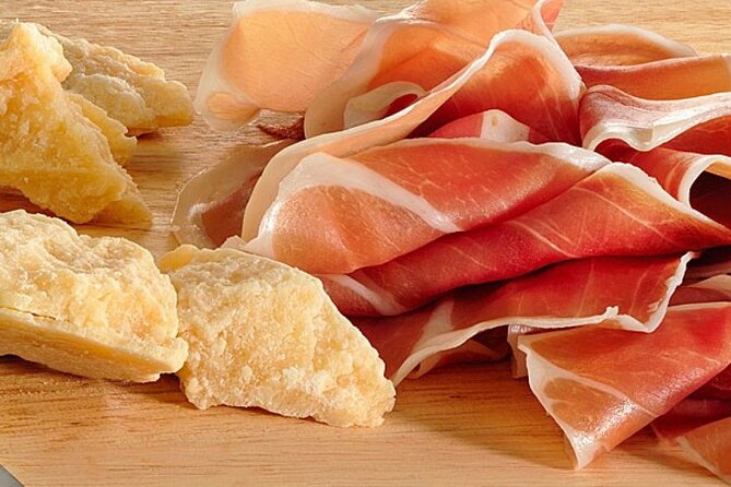 Parma Delights Tour: Parmigiano, Prosciutto & Balsamico - Guides make a real difference