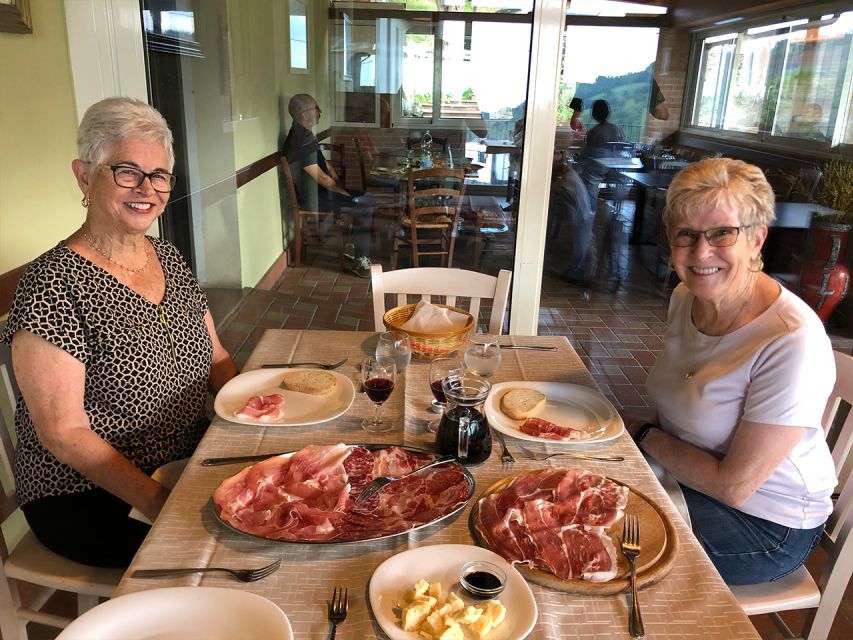 Parma Food Tour: Parmigiano Reggiano & Prosciutto di Parma - First stop: the Parmigiano Reggiano dairy