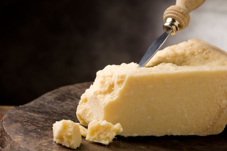 Parma: Parmigiano-Reggiano Tour and Tasting - Key points at a glance