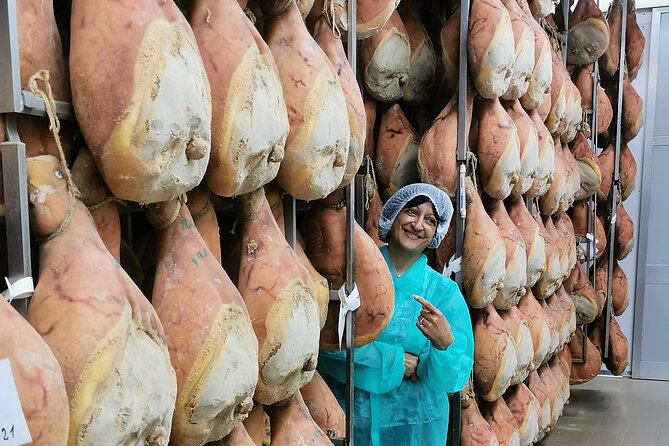 Parmigiano, Prosciutto and Traditional balsamic Tour from Bologna - Who should book this experience