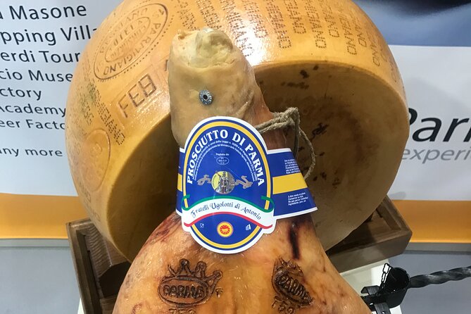 Parmigiano-Reggiano and Parma Ham Small Group Tour - What makes the small group useful