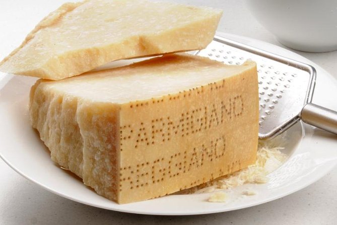 Parmigiano-Reggiano Cheese Factory Small group Tour From Parma - Meeting at 8:30 am in Parma