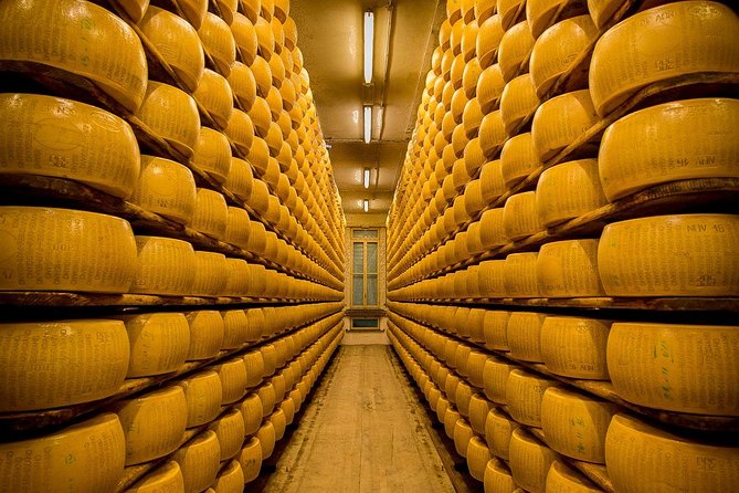 Parmigiano Reggiano Cheese Factory Tour & Tasting Experience - Inside the working Parmigiano Reggiano dairy