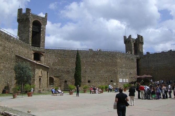 Pienza, Montalcino, Brunello Wine and Pecorino Cheese PRIVATE TOUR from FLORENCE - Booking details that affect your day