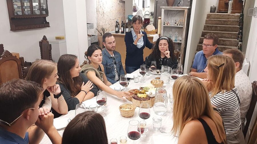 Portuguese Wine Tasting w Local Cheese & Cold Cuts pairing - What the 90-minute schedule feels like