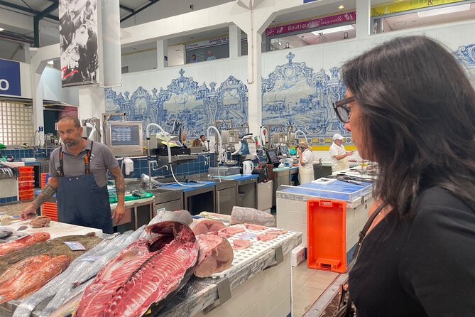 Private Azeitão Cheese Workshop: Wine & Sesimbra from Lisbon - Sesimbra Castle: finish with views and stone walls