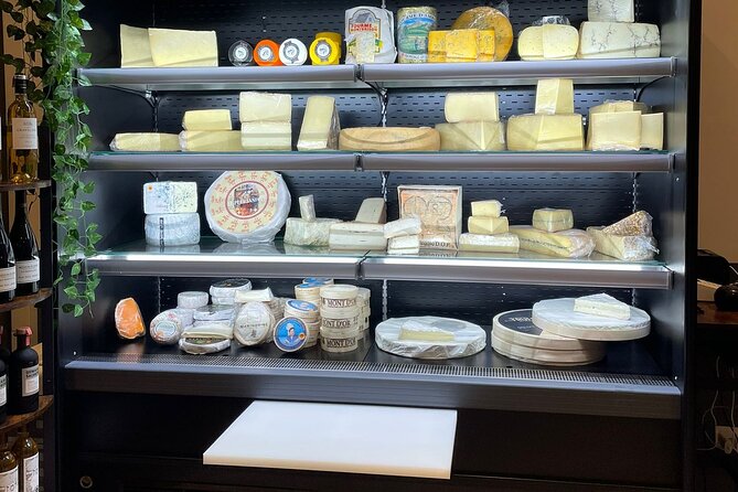 Private Cheese and Wine Tasting - Starting at Le Comptoir des Fromages in Marigot