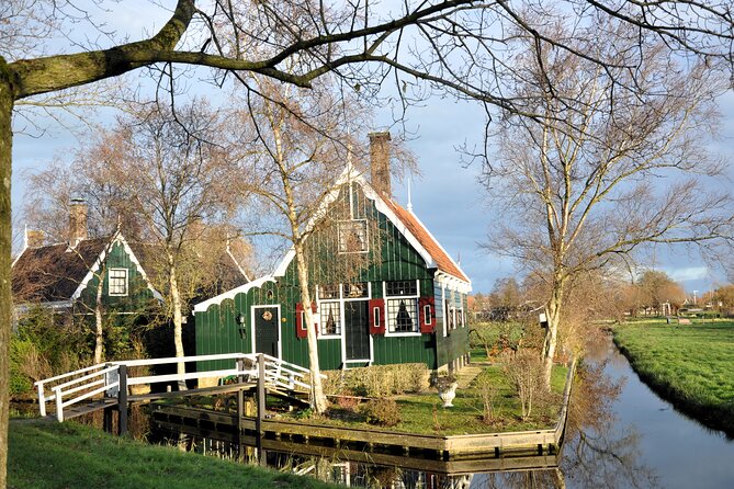 Private Guided Highlights of Holland Tour with Cheese Tasting - Watching clogs take shape at Kooijman